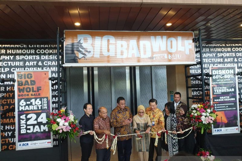 Berburu buku di Big Bad Wolf 2020, diskon hingga 80 persen